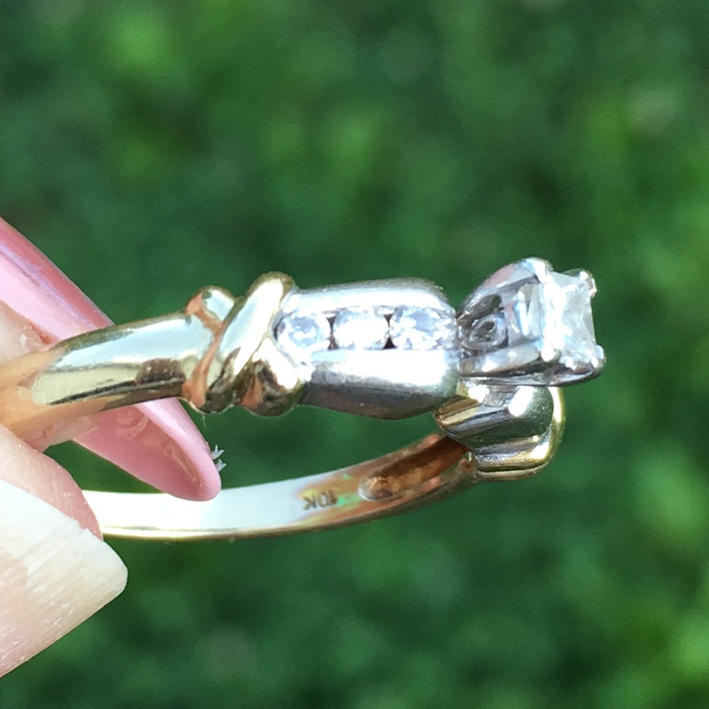 Diamond ring - Picture 2 of 4